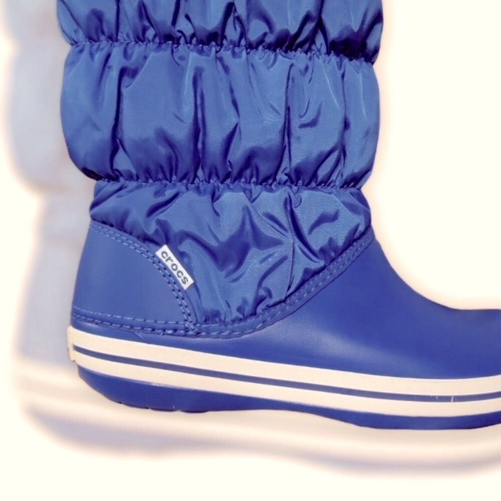 🛑BOGO 🆕Crocs Sporty-Chic Winter Puff Boot - Picture 2 of 3